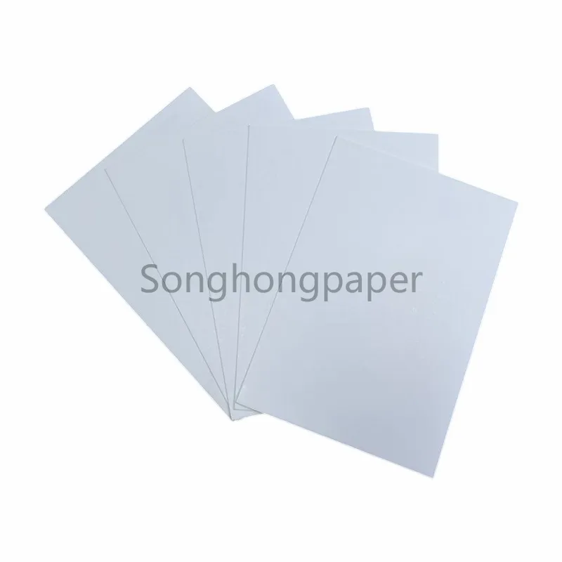 Recycelbares C1S White Duplex Board